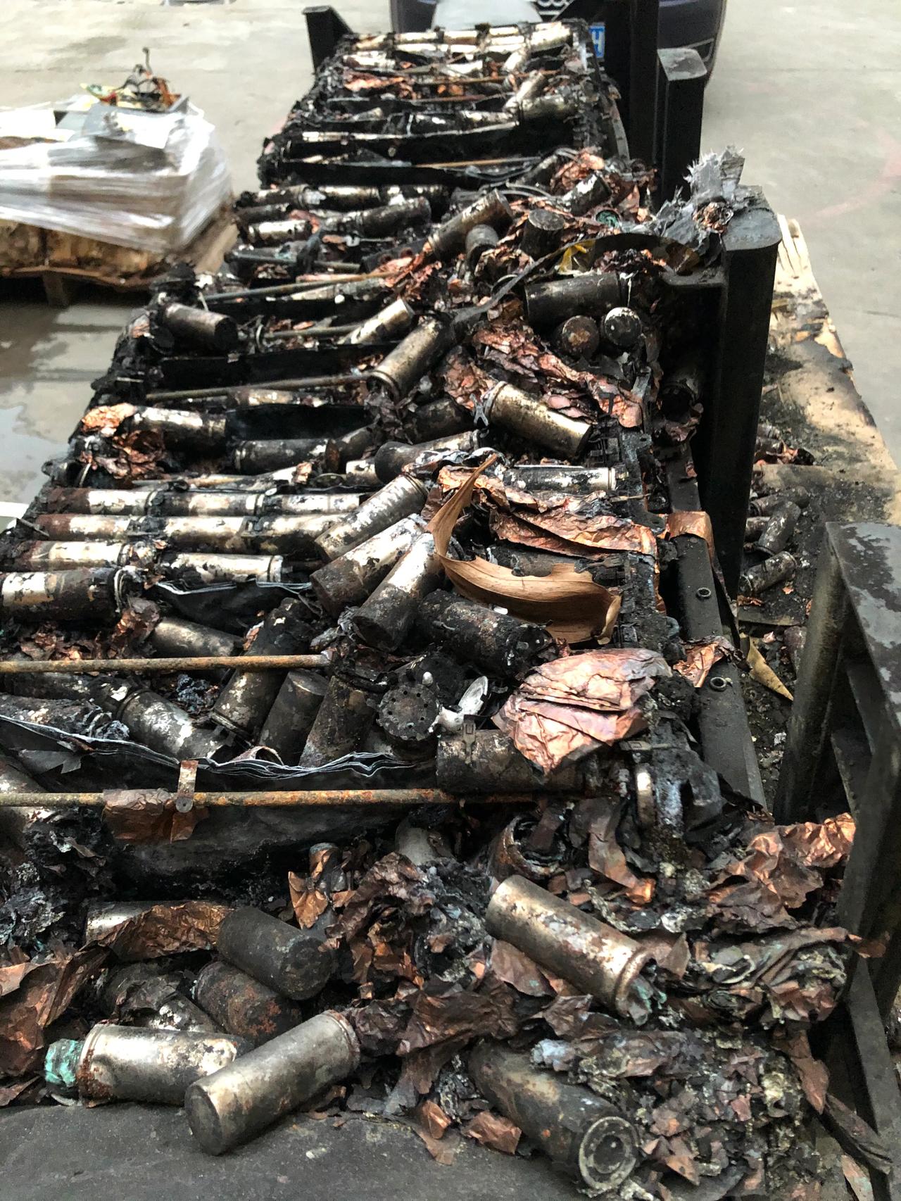 报废的新能源车锂电池