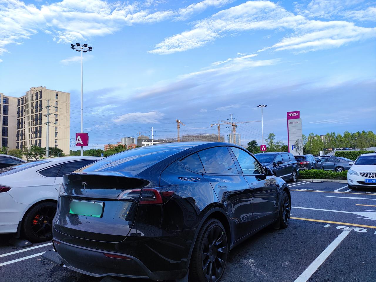 这台modely黑武士,效果整挺好!#特斯拉##modely