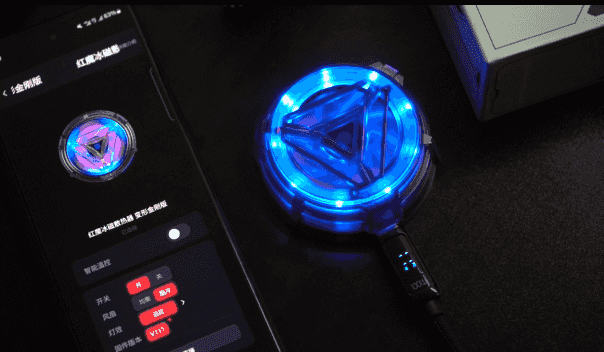 变形金刚x红魔联名版！红魔冰磁散热器来了