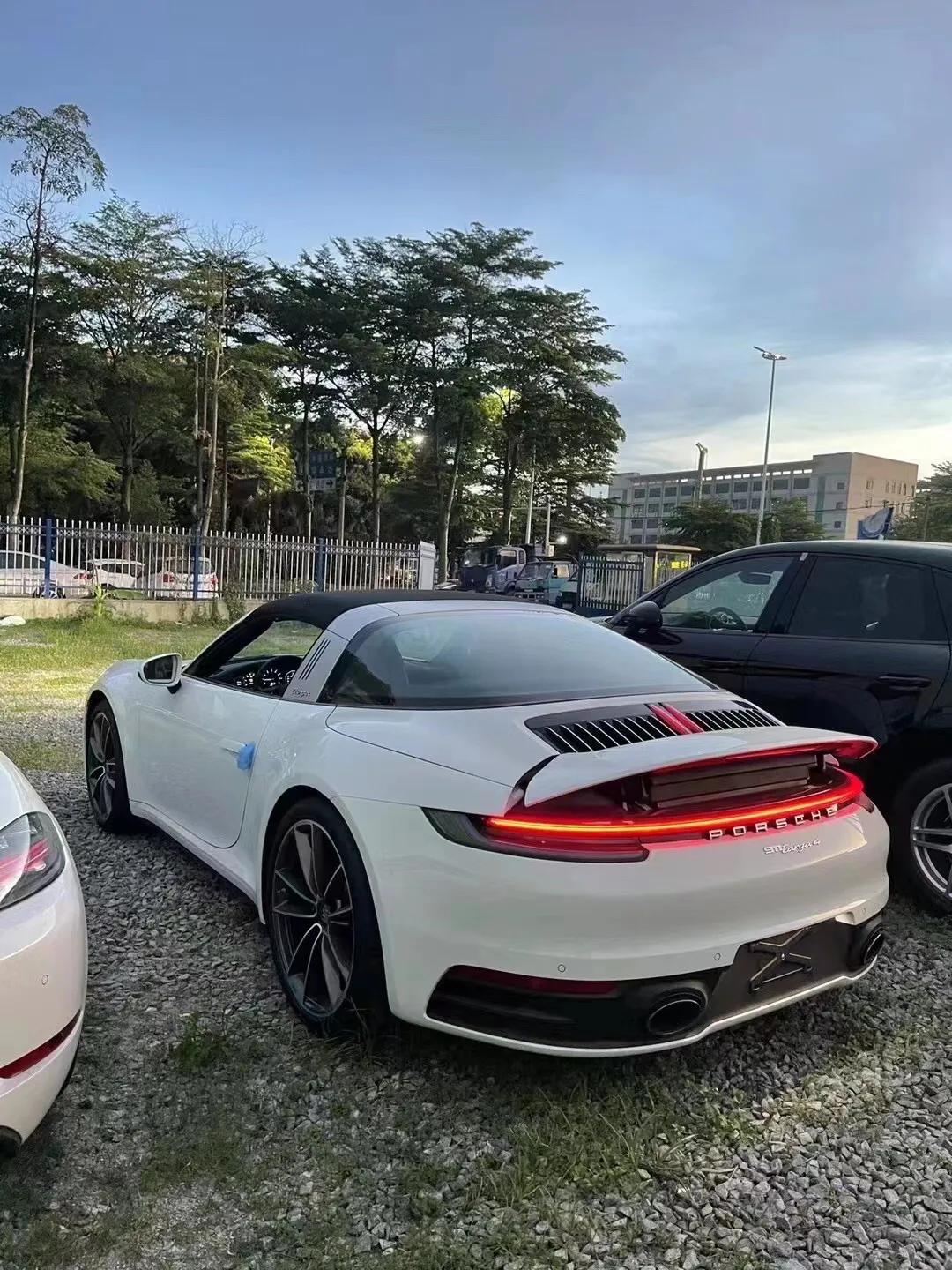 202106年的保时捷992targa10000公里