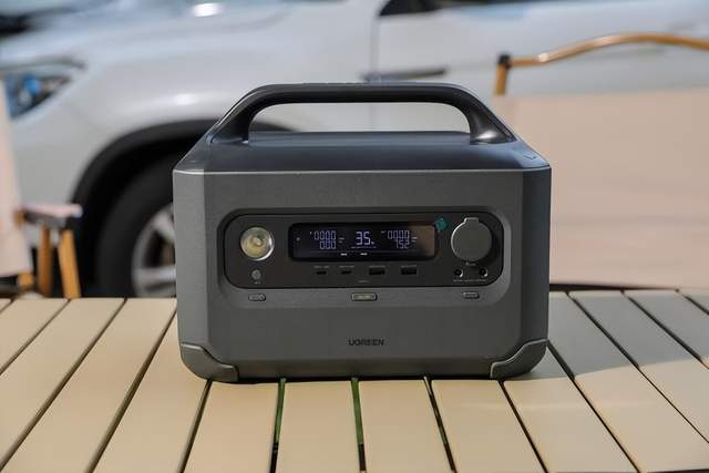 户外电源新选择，绿联星辰户外电源GS600，一站式解决户外用电难