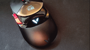 雷柏VT960S无线游戏鼠标，开启OLED屏幕+RGB灯酷炫游戏新体验