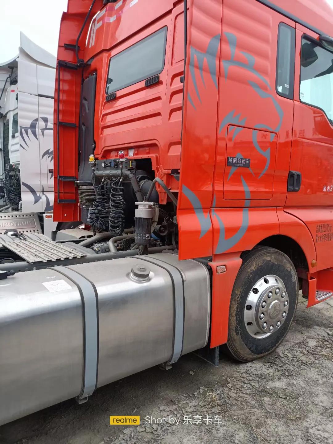 最后几台汕德卡510马力曼机国五amt自动挡带液力缓速器速比285双油箱