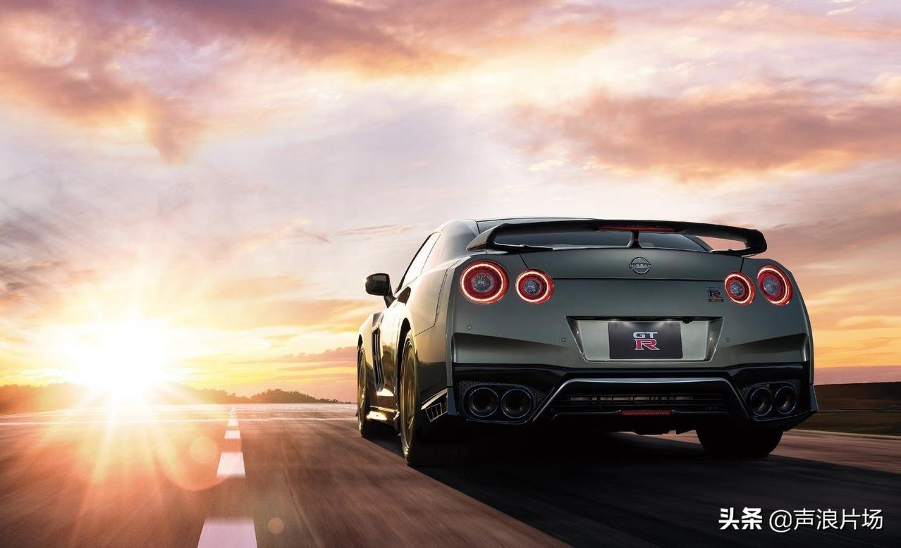 2022款日产战神gtr