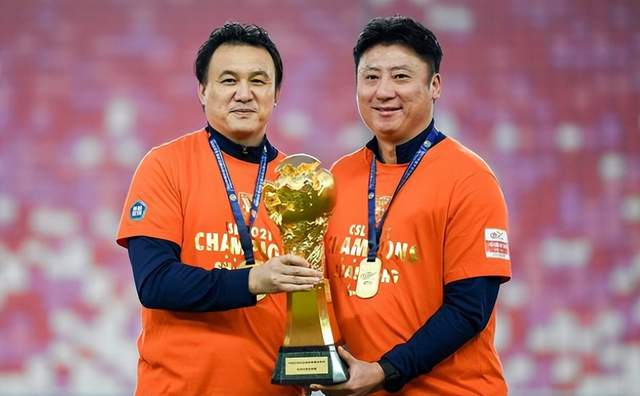 平地一声雷山东泰山队内讧曝光舒畅怒斥郝伟任人唯亲捞钱找女人