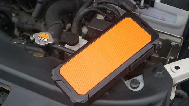 autowit应急启动电源，给汽车更安全更方便的应急备用方案