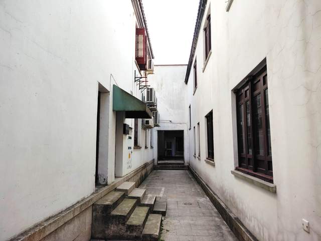 重度游戏患者首选：拯救者Y90电竞手机体验