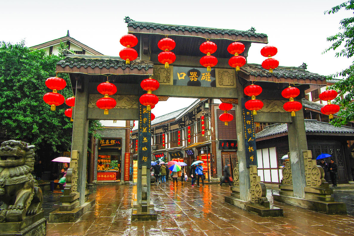 如果说在川渝地区什么能代表年味？那肯定少不了灌香肠。