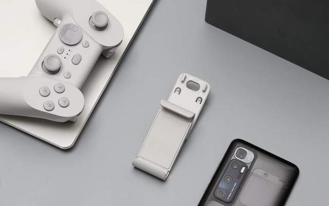 小米发布全新游戏手柄：无线连接，体验感控制