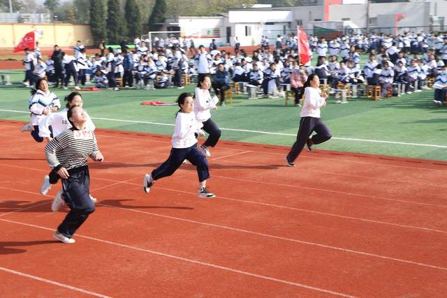 楚州实验中学举行第28届体育健康节