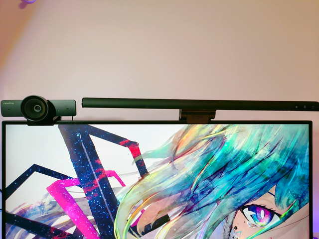 居家网课怎么上体验最好？Newline AI高清摄像头NewEye告诉你答案