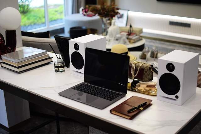 艾特铭客X30 100W 高保真有源立体声音箱