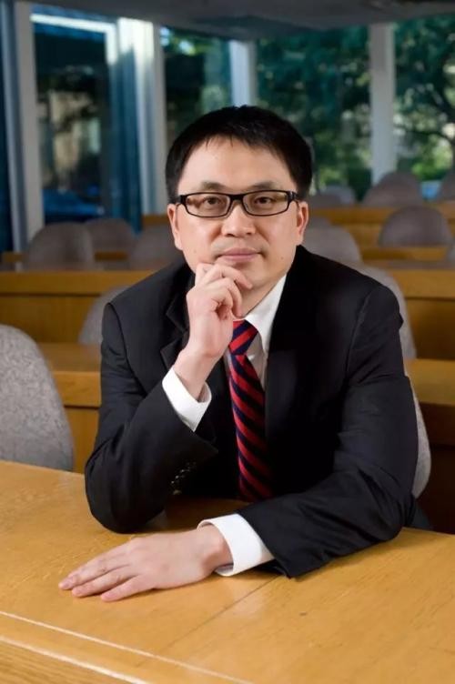 2017年,高瓴资本创始人张磊花531亿买下中国鞋王百丽 - 趣味头条