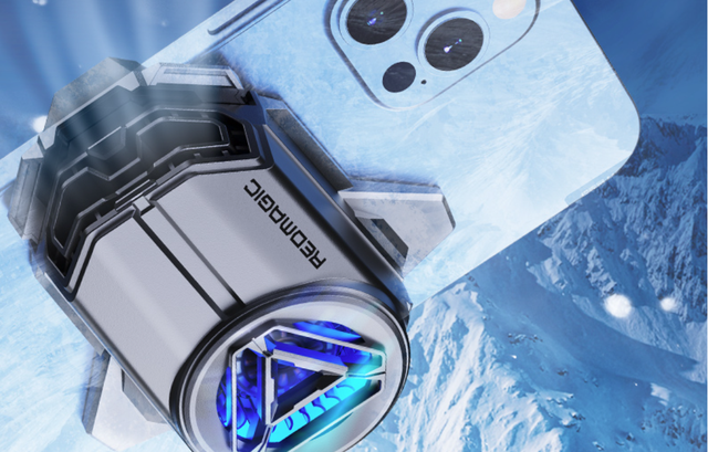 面对标！都是散热器为什么红魔涡轮散热背夹比黑鲨更强？