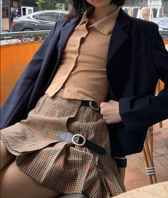 复古风穿搭，穿越90年代的小姐姐，轻松展现女神范