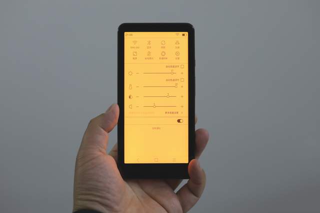 揣在裤袋里的电子阅读器升级了！墨案迷你阅Plus来了
