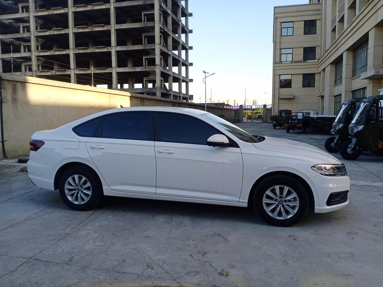 朗逸plus全车辰希高隔热贴膜__懂车帝