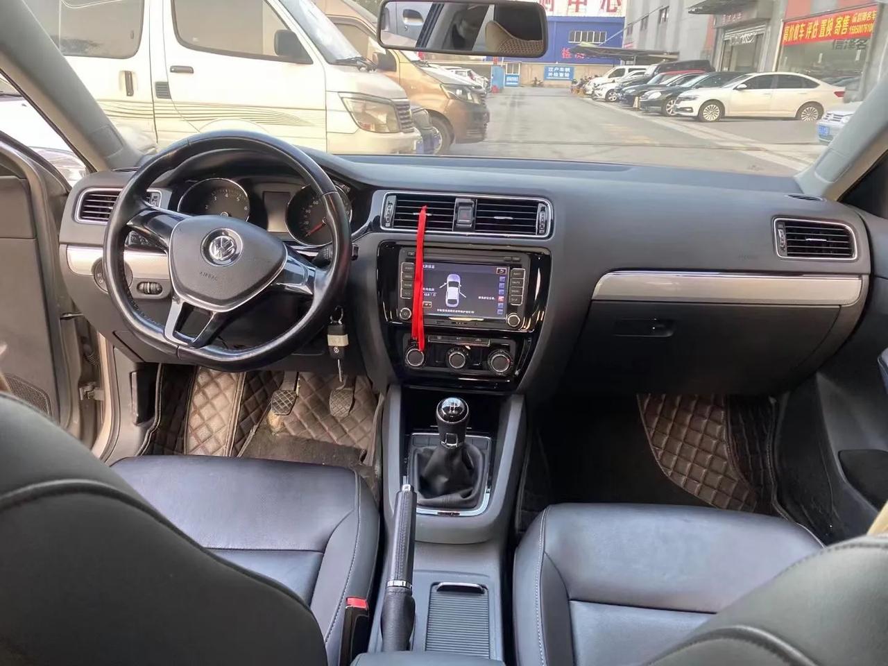 16速腾1.6手动挡!1.6手动挡!高配车型!6气囊!6万公