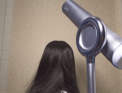 穿过你的秀发的品仕乐，轻松解锁懒美生活