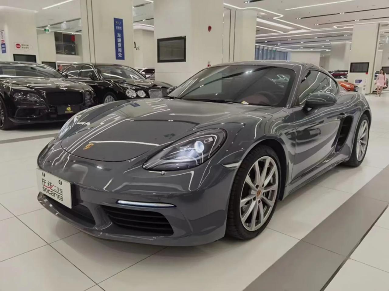 保時捷#718cayman 2.0t 2017年7月上牌