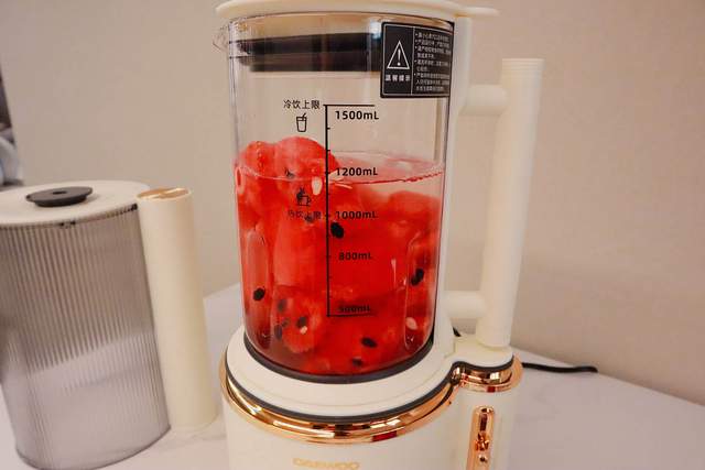 高颜值、多功能｜大宇静音破壁机评测