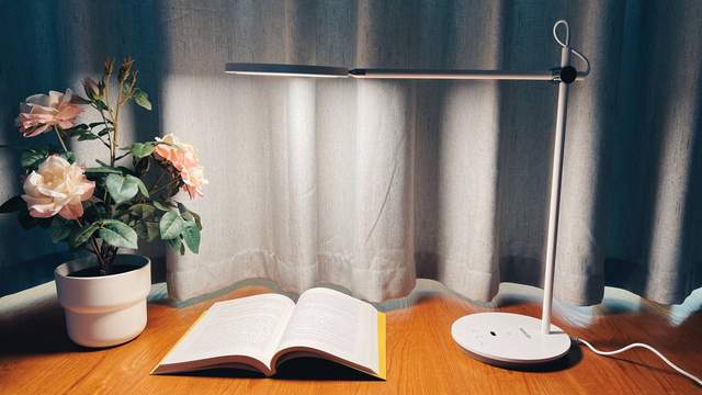 南卡L1护眼台灯，孩子学习小帮手