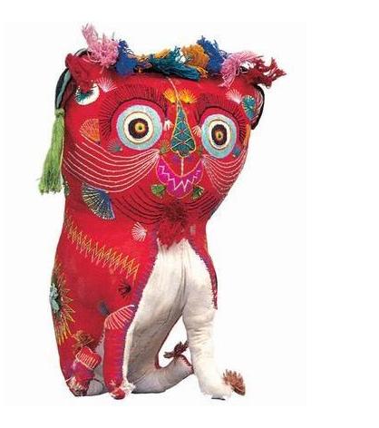 布艺老虎图片大全图片(民间美术欣赏布老虎)