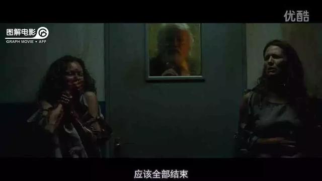 医生示范身体乳