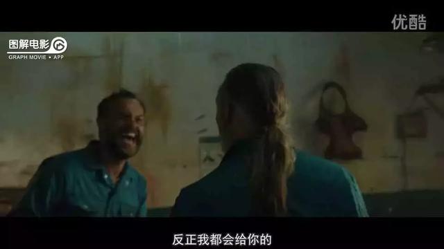 医生示范身体乳