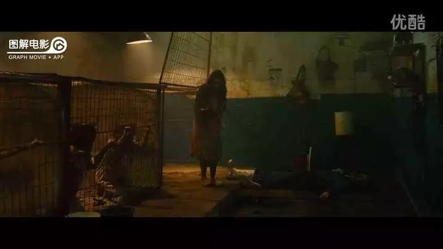 医生示范身体乳