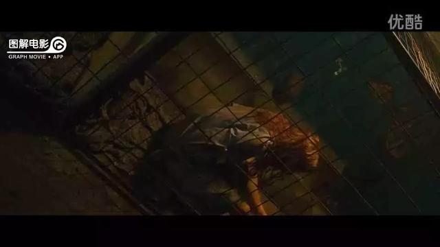 医生示范身体乳