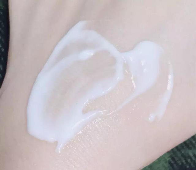 木瓜身体乳包装