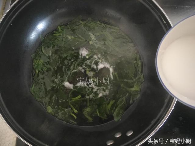 菠菜鸡蛋汤