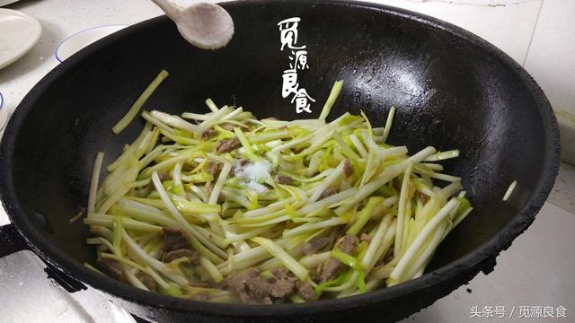 韭黄肉丝
