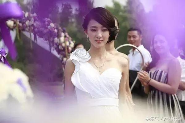前任3再见前任评价:前任3再见前任之经典影评篇 我们都在等 等对方先放下