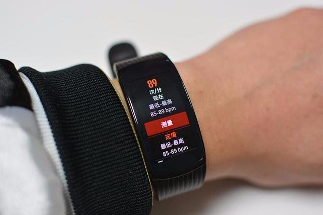 [云端云中君多群转播]，fitpro手表如何连接wifi