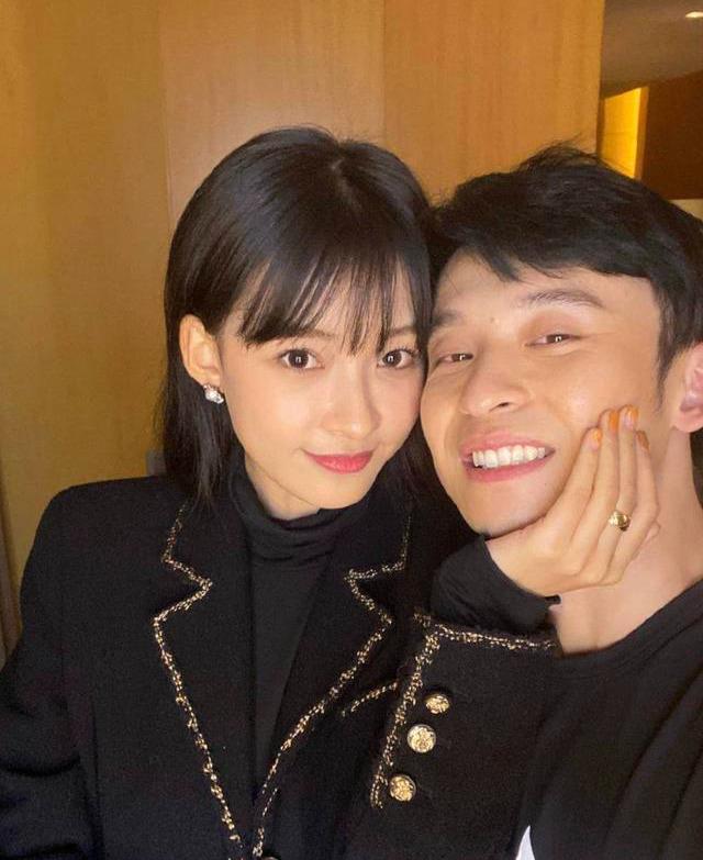 孙怡的老公是谁:孙怡谈与董子健相处模式 自曝感情观：表达爱意时不求对方回应
