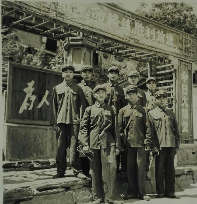 19年 鄧小平為何要裁掉鐵道兵 面對各方異議 偉人回復很高明 Kks資訊網