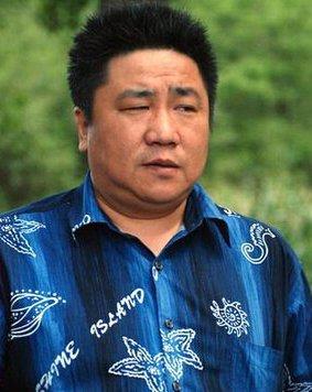 “甩掉”赵本山自己开公司，收乔杉为徒，刘流是如何走到今天的？