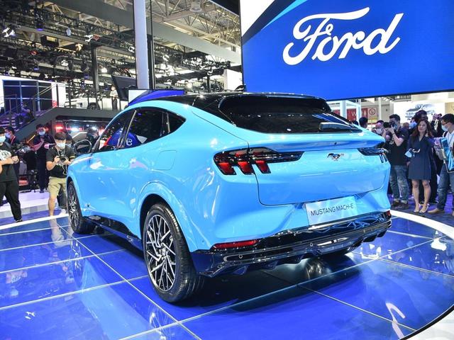 这三款SUV不仅跑得快 还不怎么费钱！重要的是看起来很贵