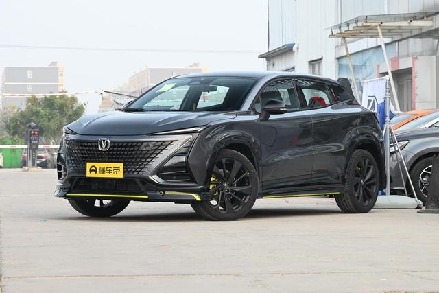 搭载最新的“北斗天枢”智能网联系统，同级领先的SEA开门预警