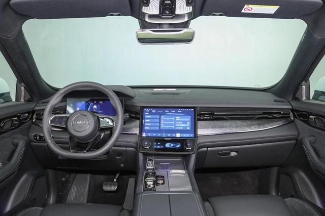 领克09 PHEV，“4+1”驾驶模式让日常用车更加方便！