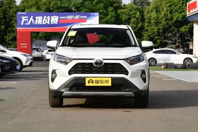 动力2.0L+CVT，驾乘舒适油耗低，详解RAV4荣放四驱风尚版