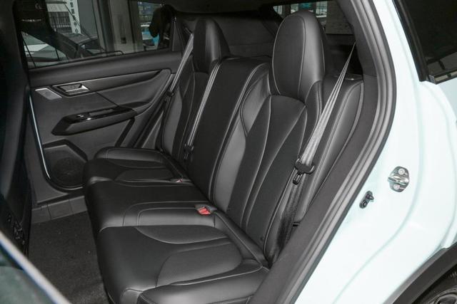 手握十几万想买新能源车？这5款续航长、实力强，总有一款适合你