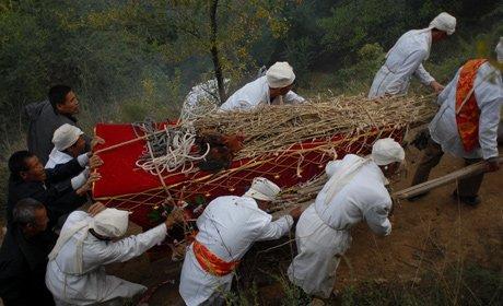 吊唁的意思吊唁的意思是什么