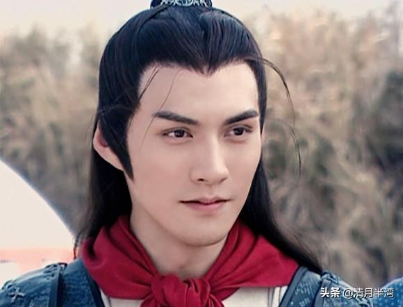 丑人不要再祸害古装了！能上美男榜的，只服这9位，个个剑眉星目