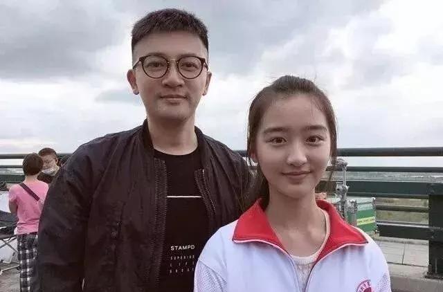 纪姿含和男朋友照片(纪姿含现任男朋友是谁)-天晟网