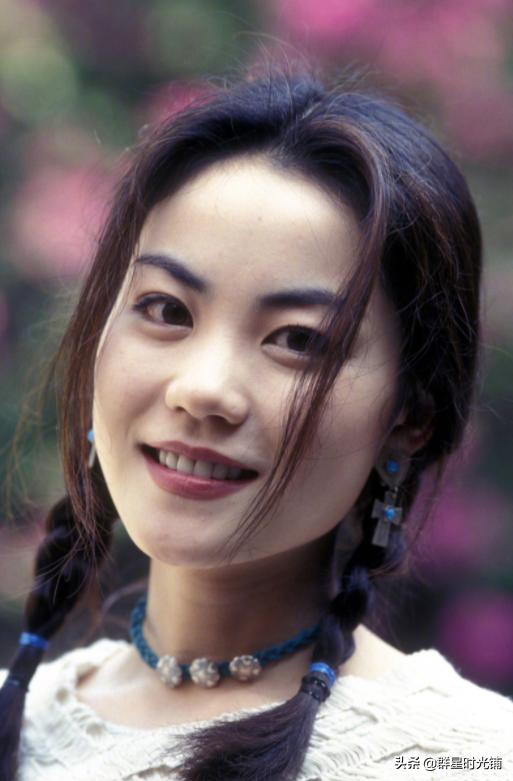 “四大皆空”李亚鹏走田园路线，和李子柒“撞车”，不败怎能完胜