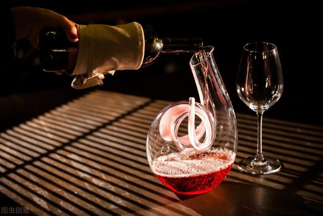 酒铺知识圈关于喝酒的九大谎言，你都听说过吗