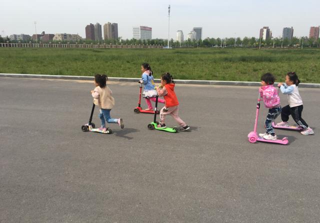 孩子运动年龄有要求，多名女孩因一种兴趣班导致残疾，妈妈要上心